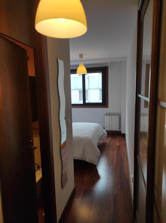 Apartamento Piso Nobel Vigo Exterior foto